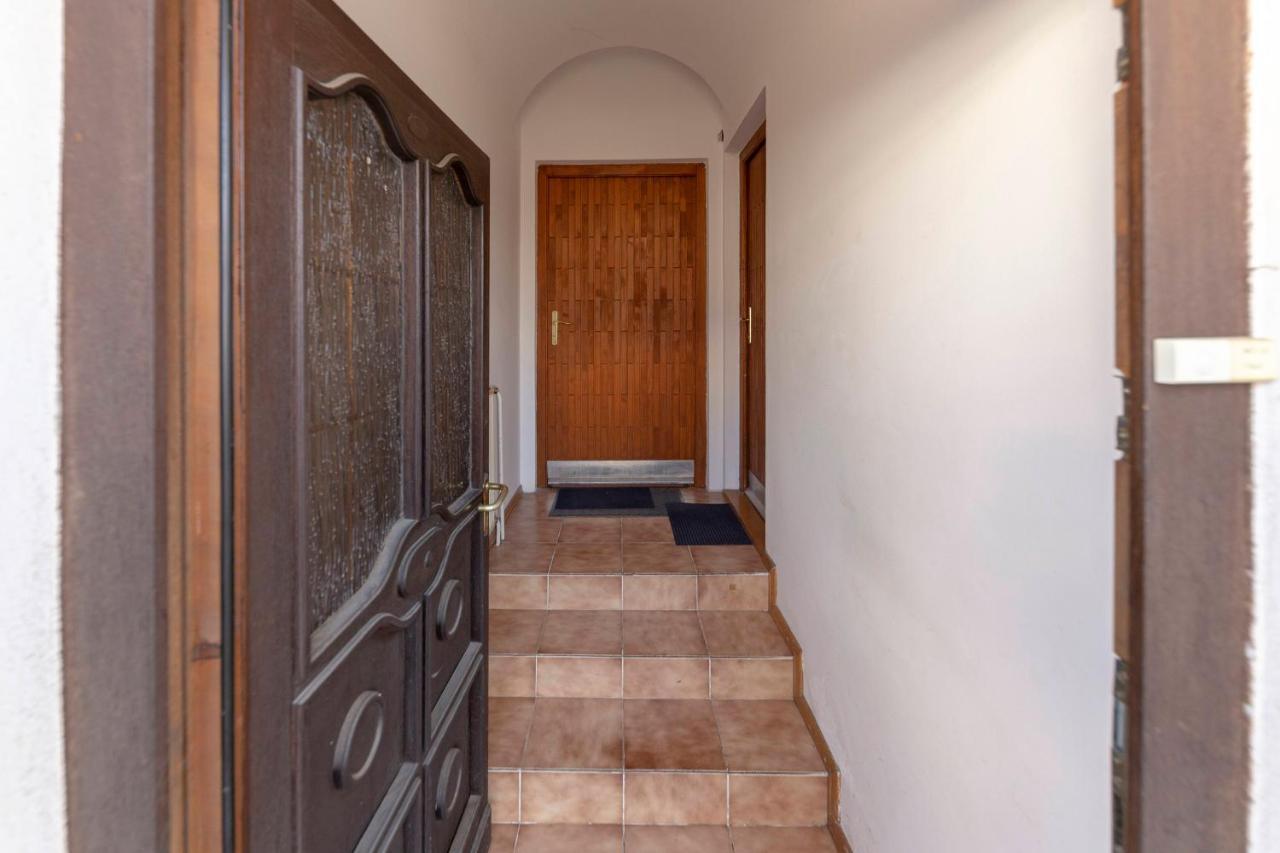 Appartement Keber *